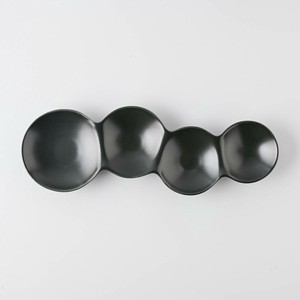 深山(miyama.) savone-サヴォネ 4連仕切皿 黒マット[日本製/美濃焼/洋食器]
