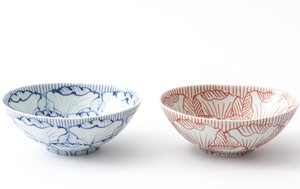 【有田焼】 花弁紋楕円鉢（中）青と赤のペアセット 日本製 取鉢 盛皿  サラダボール