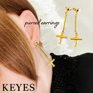 Pierced Earrings Gold Post Gold Vintage