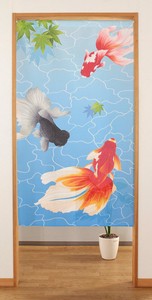 【和風のれん】暖簾　波紋金魚　金魚　らんちゅう　水面　モミジ　紅葉　ブルー  和柄　85×150cm