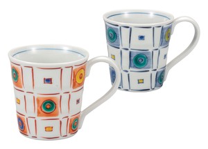 日本の伝統工芸品【九谷焼】 K8-951  ペアマグカップ 二色石畳  万作窯