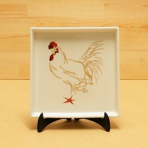 酉 9.0寸四方皿 有田焼 日本製 鳥 干支 角皿 鶏 白磁 金彩 金