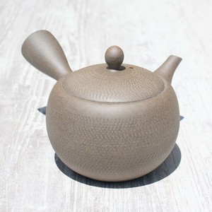 常滑焼（とこなめやき）　焼締丸型トビカンナ急須　ステンレス茶漉し