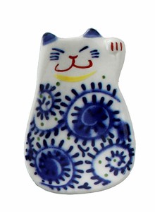 猫豆皿・唐草【焼物　食器　陶器　日本製】