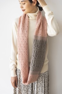 【フェアトレード】手編み透かしフェアアイルスヌード・ピンク系