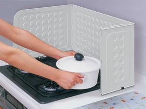 ベラスコート システムキッチン用レンジガード 「折りたたみ式」60・75センチタイプ