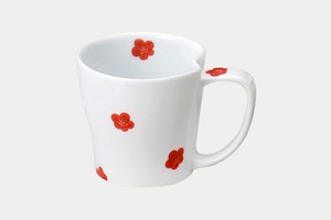 小梅　マグカップ（赤）【日本製 波佐見焼 磁器】