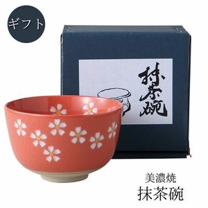 ギフト　花ちらし 赤 抹茶碗 美濃焼 日本製