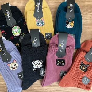 【nyaigs】新作売れ筋入り！毛並みまで感じる猫刺繍靴下_7柄セット　母の日にも