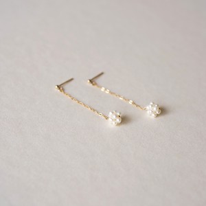 〔14kgf〕 淡水パールベリーロングピアス (pearl pierced earrings)