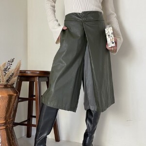 Knee-Length Pant Faux Leather