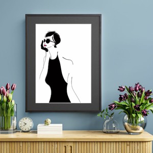 【おしゃれアートポスター】女性 サングラス 赤い唇 モノトーン 線画イラスト A4 A3 A2