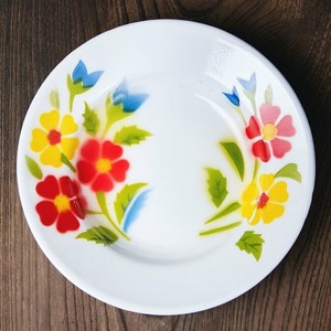 タイのレトロホーロー 花柄飾り皿 RABBIT BRAND〔約20.5cm×約3cm〕