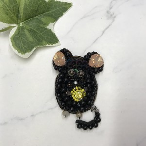ブローチ　ビーズ　ラインストーン　コサージュ　ネズミ　マウス　ブラック　アニマル