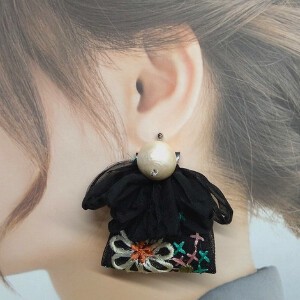 Pierced Earrings Silver Post black Embroidered 1-pcs