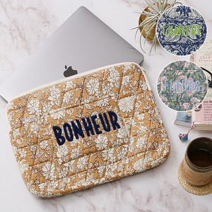 Laptop Sleeve Bag Pudding Boucle Embroidered