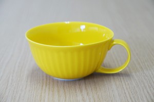 黄釉 スープカップ 黄色 スープ カップ 波佐見焼 日本製 黄 スープマグ 彫り しのぎ