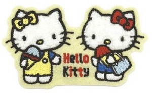 【先行受注】サンリオキャラクターズ　モコモコ刺繍ステッカー　キティミミィ