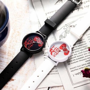 腕時計 KAORU x ハローキティ タイポ