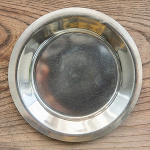 重ねられるティファン小皿　ステンレスの薄小皿(約12cm)