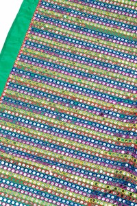 〔1m切り売り〕インドのスパンコールクロス布〔106cm〕 - グリーン