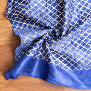〔1m切り売り〕インドの伝統模様布〔幅約105cm〕