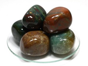 【天然石 置き石】タンブル型 (大) ブラッドストーン 1kgパック 【天然石 パワーストーン】