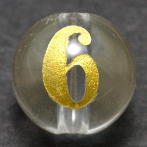 【彫刻ビーズ】水晶 8mm (金彫り) 数字「6」 (縦穴)
