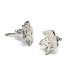 Pierced Earrings Silver Post Design sliver