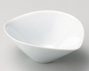 青白磁楕円千段小鉢【日本製　美濃焼】