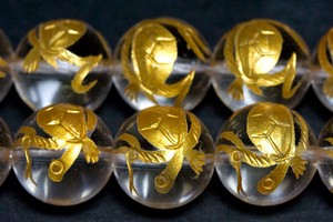 【彫刻ビーズ】水晶 12mm (金彫り) 玄武