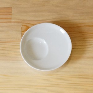 【波佐見焼】白磁 丸型　しょうゆのすべり台　(小皿)