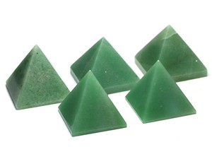 【置き石】ピラミッド型 約35mm (中) アベンチュリン (1個)