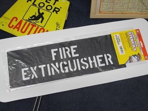 ステンシル　【FIRE EXTINGUISHER】　セーフティサイン プラスチック製 HANSON stencils