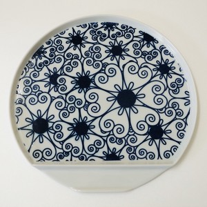 Hasami ware Divided Plate Flower Crest M