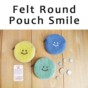 Felt Round Pouch Smile