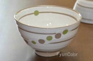 粉引水玉　大茶碗　緑　波佐見焼　手描き　日本製