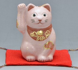 【京焼・清水焼】招き猫・松竹梅（ピンク）＜楽置物＞