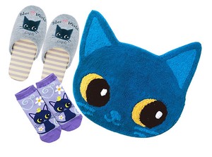 【ブルー･ワールド】猫　ギフトセット（ダイカットマット、スリッパ、靴下）