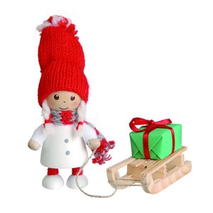 5/29迄 【2024クリスマス予約】[Nordika Design]プレゼントをひいた白いコートの女の子