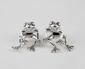 Pierced Earrings Silver Post sliver Frog