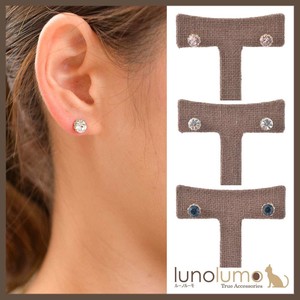 Pierced Earringss Design Simple