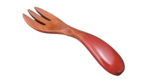 小さなお子様でも持ちやすいかたち【木製】【定番】wooden cutlery/　キッズフォーク赤　スリ漆