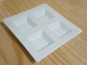 四つ 仕切り皿 正角 プレート/ホワイト