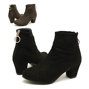 Ankle Boots Accented