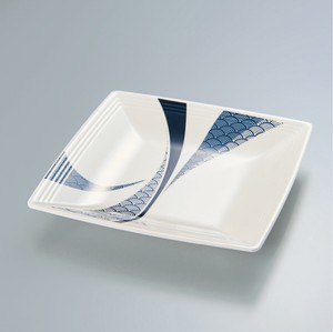 Divided Plate Seigaiha