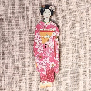 フランス製 木製ボタン アトリエ ボヌール ドゥ ジュール 日本図柄【舞妓さん】