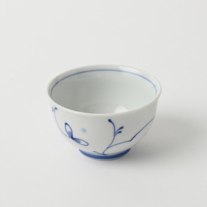 オリジナル　波佐見焼　福唐草　仙茶碗　手描き　湯呑み　日本製