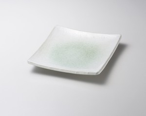新緑7.0正角皿【日本製　磁器】