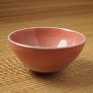 ピンク貫入　平形抹茶碗　美濃焼（日本製）